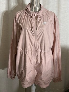Nike Women's Pale Pink Hooded Windbreaker Jacket